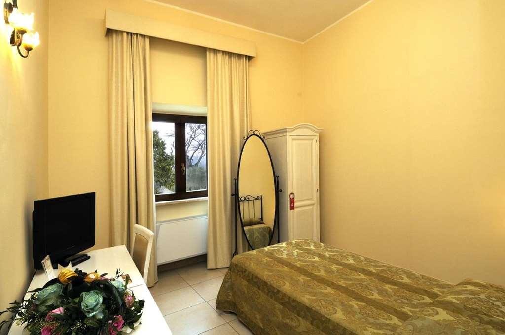Hotel Villa Fiorita Giulianova Quarto foto