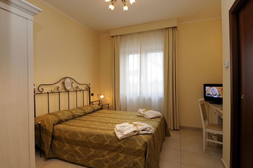 Hotel Villa Fiorita Giulianova Quarto foto