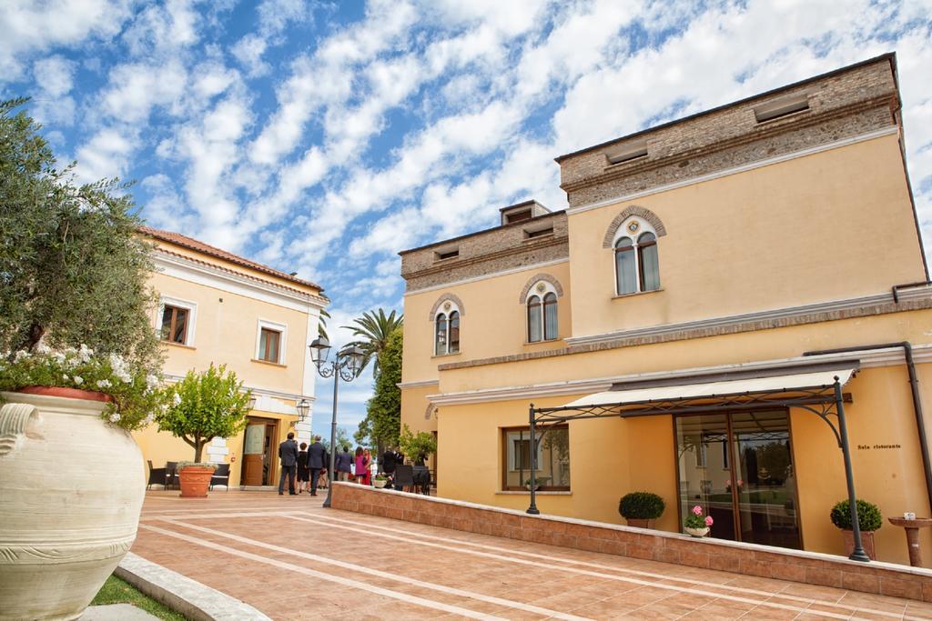 Hotel Villa Fiorita Giulianova Exterior foto